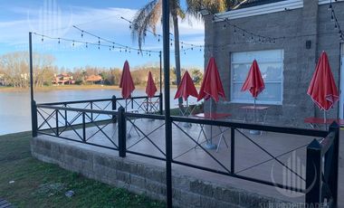 Casa con piscina y amplio jardin en El Lauquen, Canning