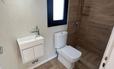 ALQUILER y VENTA. 5 DORMITORIOS. 5 BAÑOS.