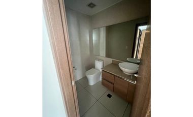 SEA CONFIABLE VENDE / ALQUILA APARTAMENTO PH MAUI COSTA DEL ESTE