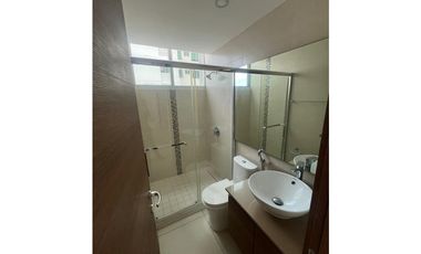SEA CONFIABLE VENDE / ALQUILA APARTAMENTO PH MAUI COSTA DEL ESTE