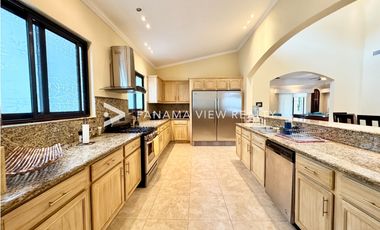 CASA FRENTE AL MAR / BUENAVENTURA / VENTA
