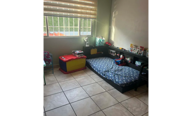 VENDO CASA DUPLEX AN BRISAS DEL GOLF