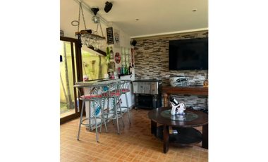 VENDO CASA EM DORADO LAKE