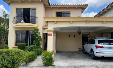 VENDO CASA EM DORADO LAKE