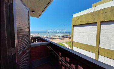 DEPARTAMENTO MONOAMBIENTE A METROS DEL MAR