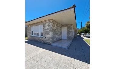 Casa en PH 4 ambientes Parque Luro