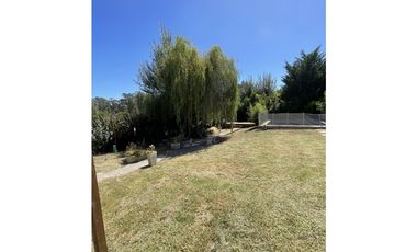 CASA 3 AMB CON AMPLIO TERRENO EN LOS ACANTILADOS