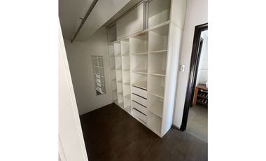 CASA 3 AMB CON AMPLIO TERRENO EN LOS ACANTILADOS