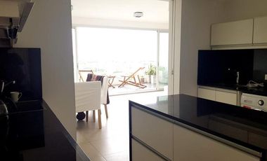 QBay Golf | Venta| Impresionante 4 dorm. y dependencia con vista al lago central
