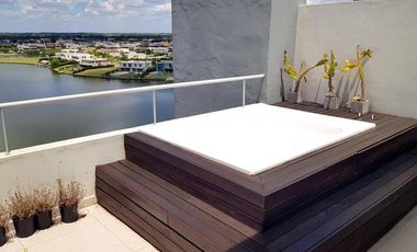 QBay Golf | Venta| Impresionante 4 dorm. y dependencia con vista al lago central