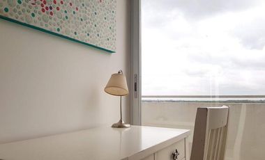 QBay Golf | Venta| Impresionante 4 dorm. y dependencia con vista al lago central