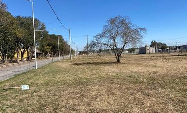 Venta lote 315 m² Barrio Tierra de Autores Pueblo Esther