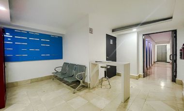 Venta consultorio en torre médica