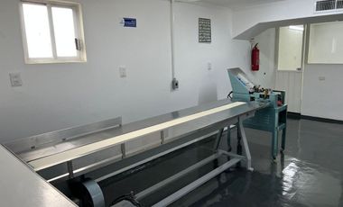 Vendo laboratorio farmacéutico para producción y elaboración de farmacos