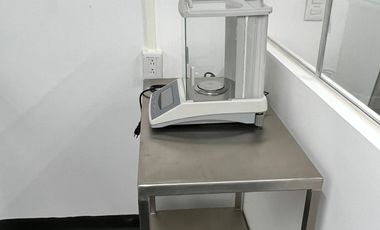 Vendo laboratorio farmacéutico para producción y elaboración de farmacos