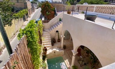 Casa Colonia en venta en Campeche en barrio de San Roman