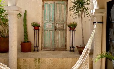 Casa Colonia en venta en Campeche en barrio de San Roman