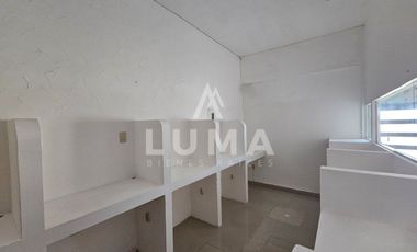 OFICINAS EN RENTA COL. CALETA