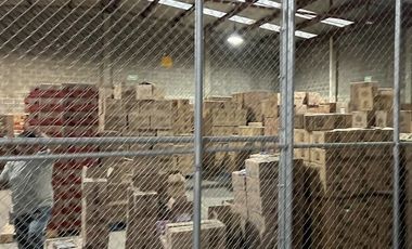 BODEGA/ Excelente Ubicación Av.5 Febrero