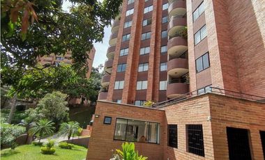 Apartamento remodelado en el poblado al lado del club country[LDC