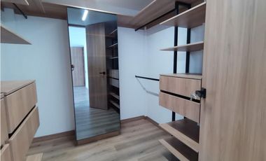 Apartamento remodelado en el poblado al lado del club country[LDC