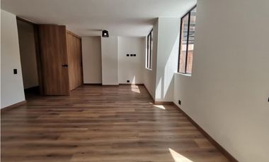Apartamento remodelado en el poblado al lado del club country[LDC