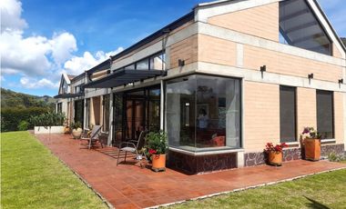 Casa campestre para la venta en parcelación via San Antonio la ceja LD