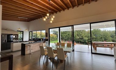 Casa campestre para la venta via San Antonio la ceja LDC