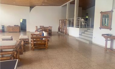 Se vende casa campestre amplia