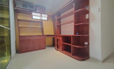 VENTA DE CASA DE UN PISO EN SANTA CATALINA