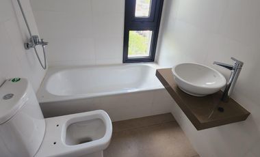 Venta departamento 4 ambientes - Av del libertador - Vicente Lopez.