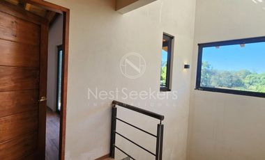 CASA CAMPIRANA EN RENTA A POCOS MINUTOS DE ACATITLAN