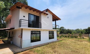 CASA CAMPIRANA EN RENTA A POCOS MINUTOS DE ACATITLAN