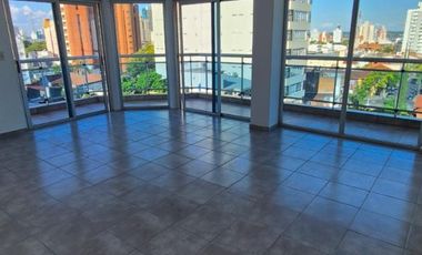 PRECIOSO DPTO 2 DORMITORIOS EN ALQUILER EN EL CENTRO DE LA CIUDAD, CON VISTA AL RÍO.-