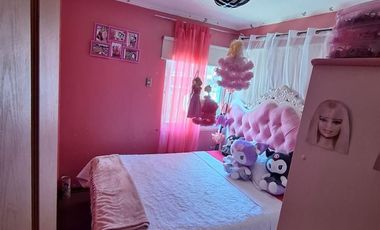 Casa en Venta en Manuela Errazuriz con Departamental