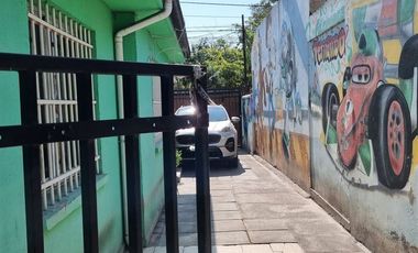 Casa en Venta en Manuela Errazuriz con Departamental