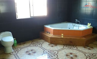 Casa en Arriendo en Los Niches, camino La Obra