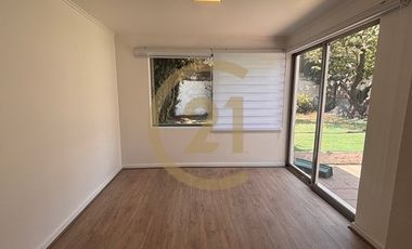 CASA COMERCIAL EN ARRIENDO EN VITACURA