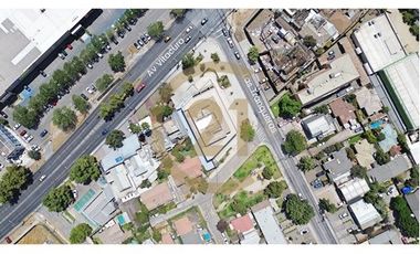 CASA COMERCIAL EN ARRIENDO EN VITACURA