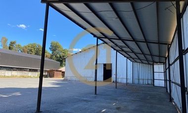 Galpón de 740m2. en 2.000m2 de tereno Villarrica
