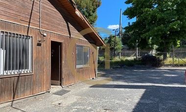 Galpón de 740m2. en 2.000m2 de tereno Villarrica
