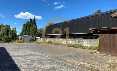 Galpón de 740m2. en 2.000m2 de tereno Villarrica