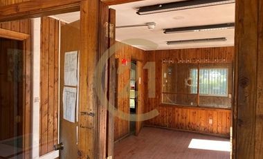 Galpón de 740m2. en 2.000m2 de tereno Villarrica
