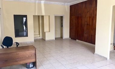 OFICINAS CON BODEGA EN  TOLUCA.