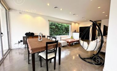 Casa en venta en el Country Club El Venado, Canning. Lote en esquina.