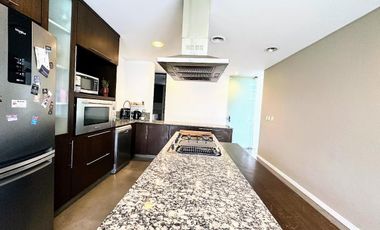 Casa en venta en el Country Club El Venado, Canning. Lote en esquina.