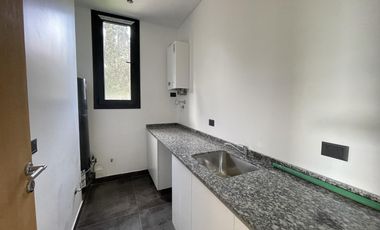 Casa a estrenar en venta en Altos de Campo Grande