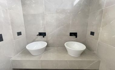 Casa a estrenar en venta en Altos de Campo Grande