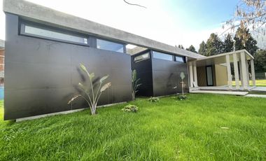 Casa a estrenar en venta en Altos de Campo Grande