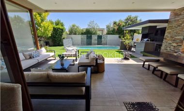 Insuperable Remodelada, Casa Chamisero (VE)